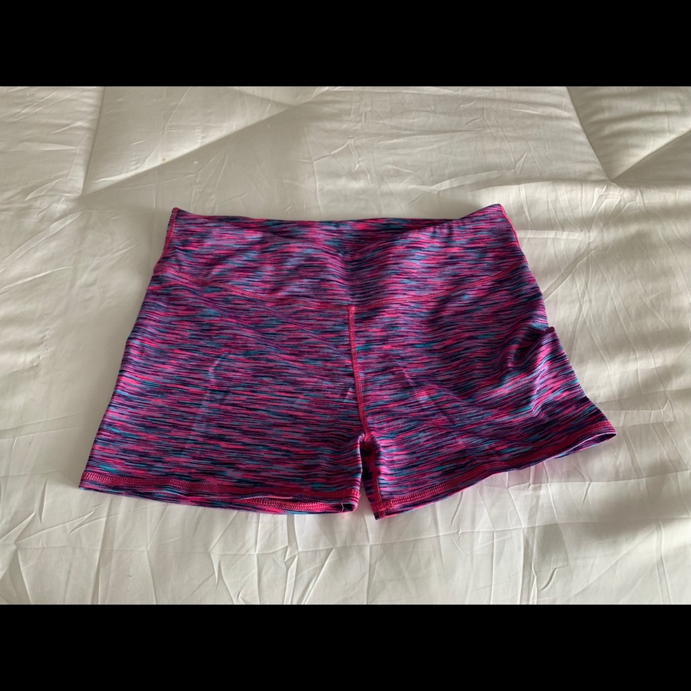 NWOT Fabletics Dili Shorts